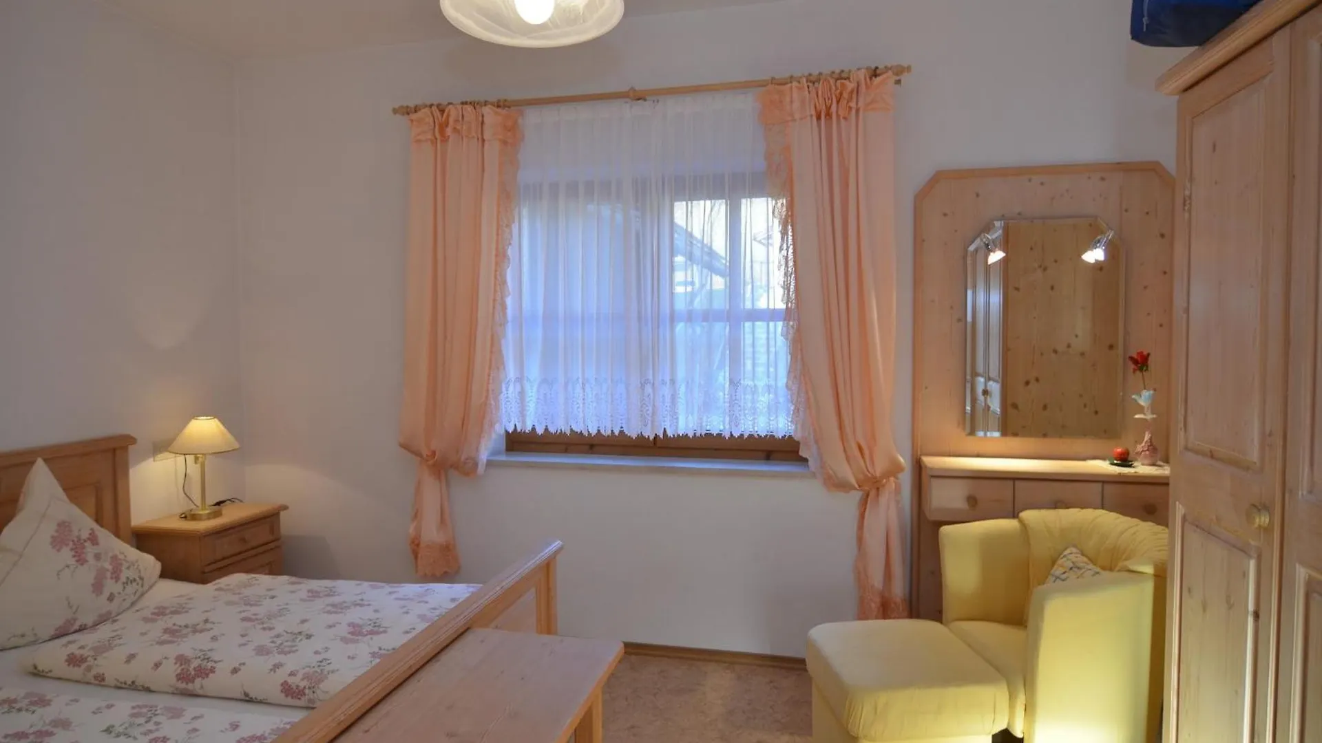 Holiday home Comfort Apartment With Balcony In The Beautiful Bavarian Forest Drachselsried Germany